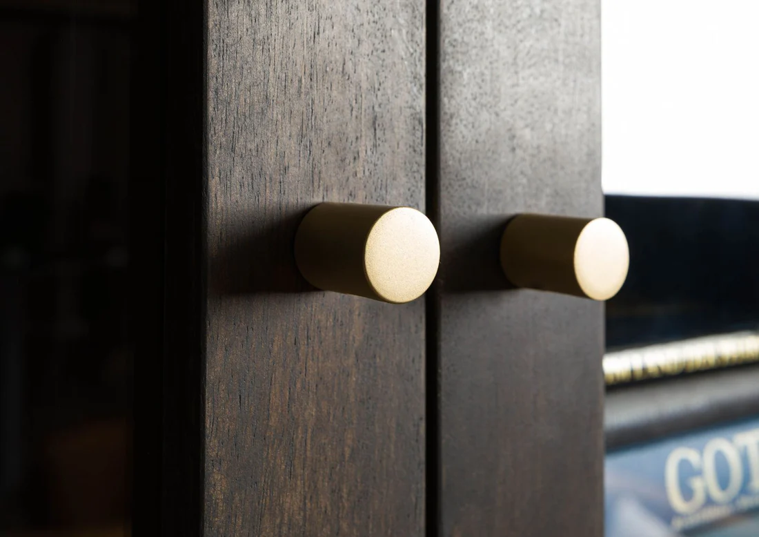 Solid Diamond Wooden Cupboard Unit - Image 3